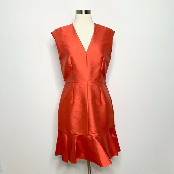 CARVEN Dress Women Size 38 Red Satin Flutter $461 - Picture 1 of 8